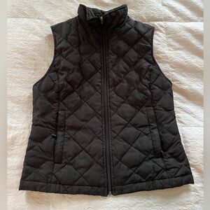 Women's Black Quilted Kenneth Cole down vest size small